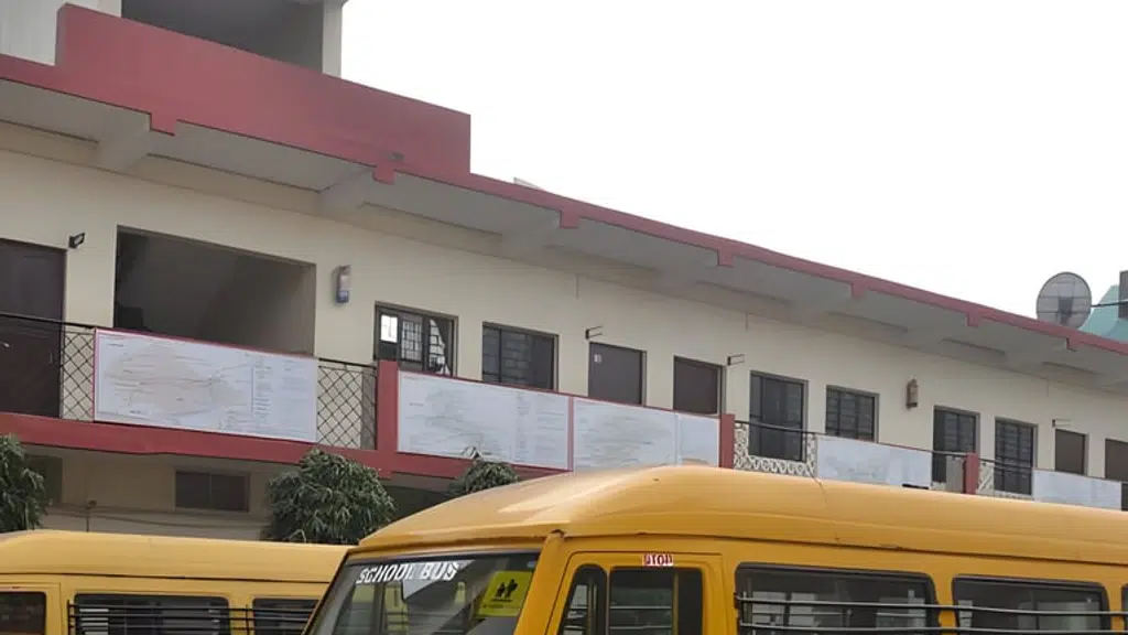 Holy Trinity Senior Secondary School, Lalkuan, Distt. Nainital ,Uttrakhand