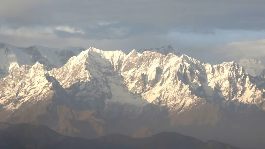 Hotel Kausani Retreat