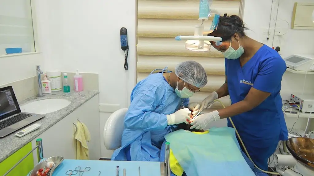 Dr. Sumesh's Santhwana Dental Clinic and Implant Centre