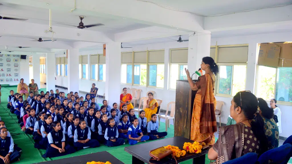 J S Public HS School