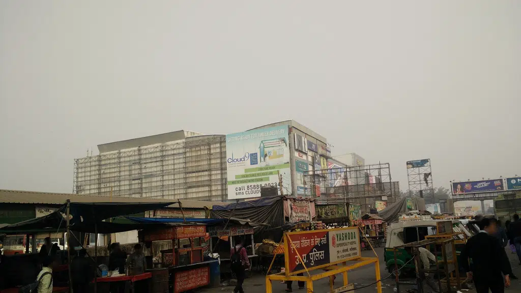 Kaushambhi Bus Station