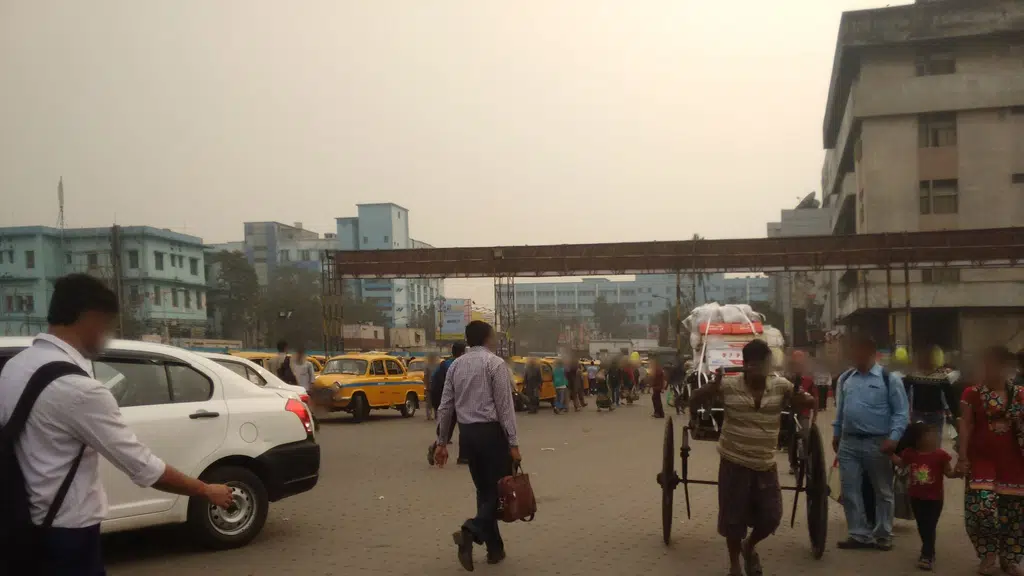 Pradhan Mantri Jan Aushadhi Kendra Sealdah metro
