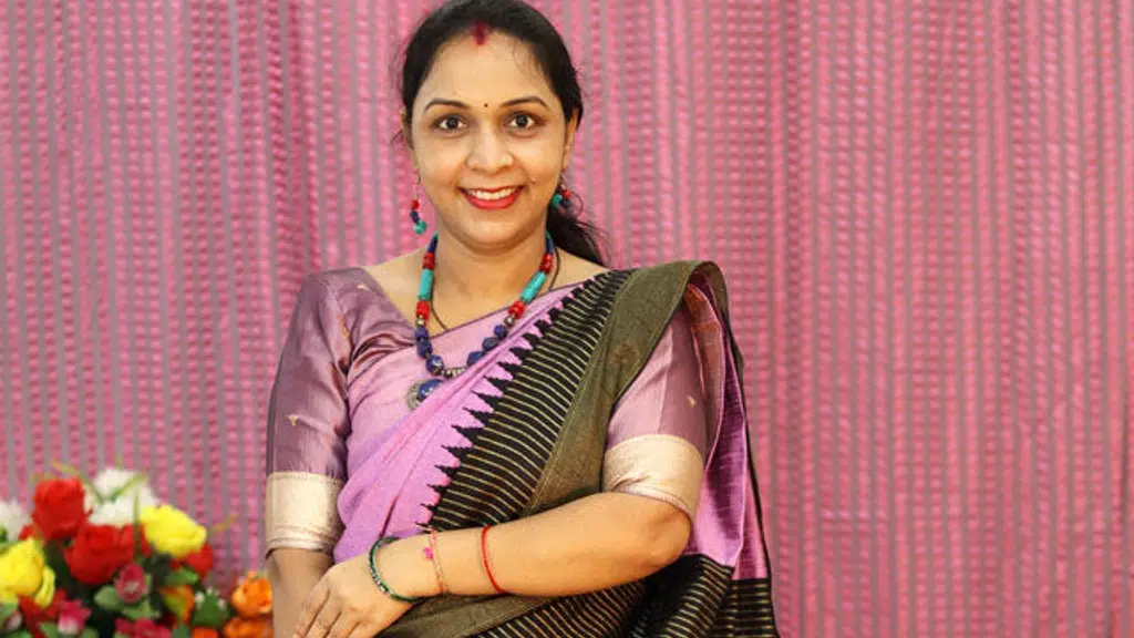 Nanhi saree