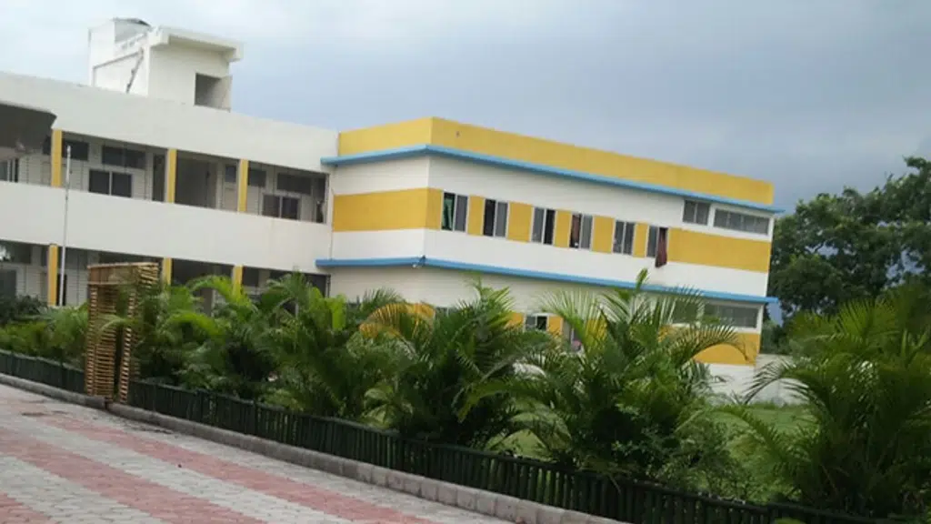 shri yashwant singh B.Ed college indore