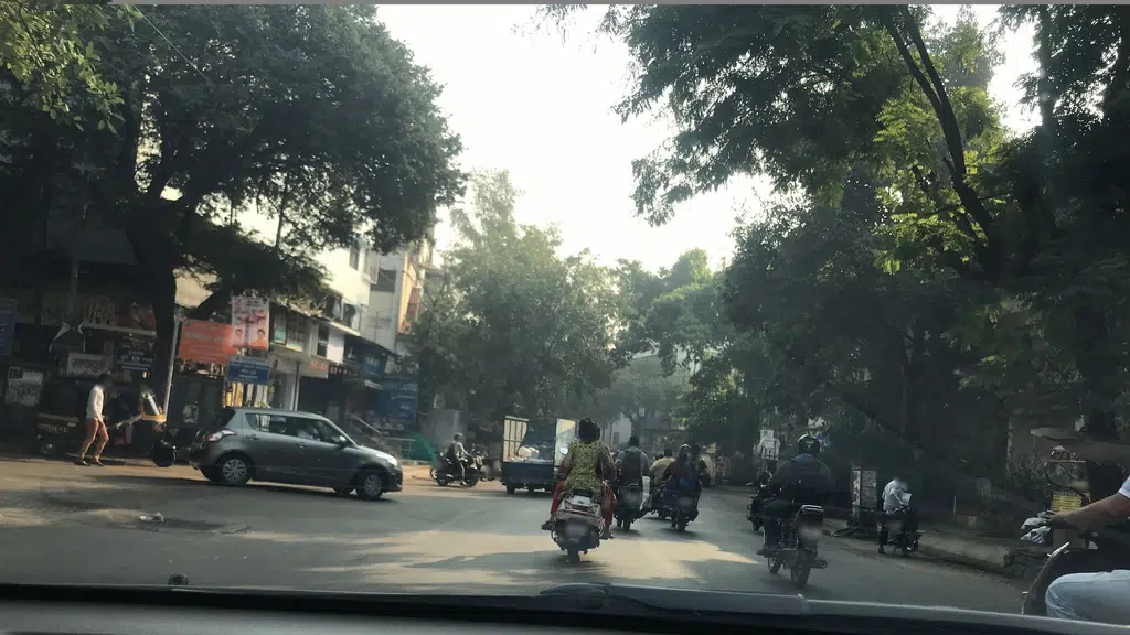 Mamledar Misal Kothrud