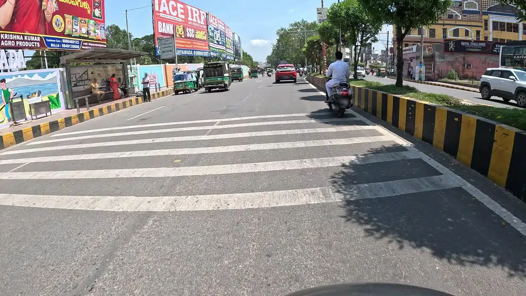 Telugudesam Party Karyalayam(kesineni Bhavan)