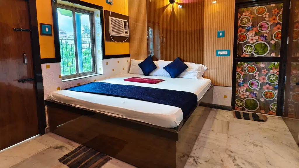 New Bideshini Hotel