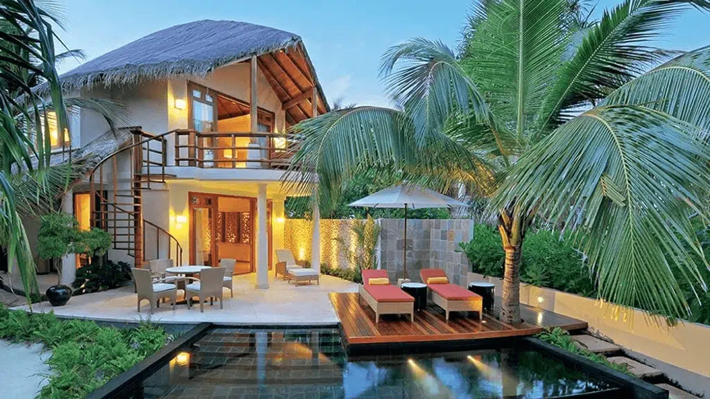 Golden Flamingo Travel Co