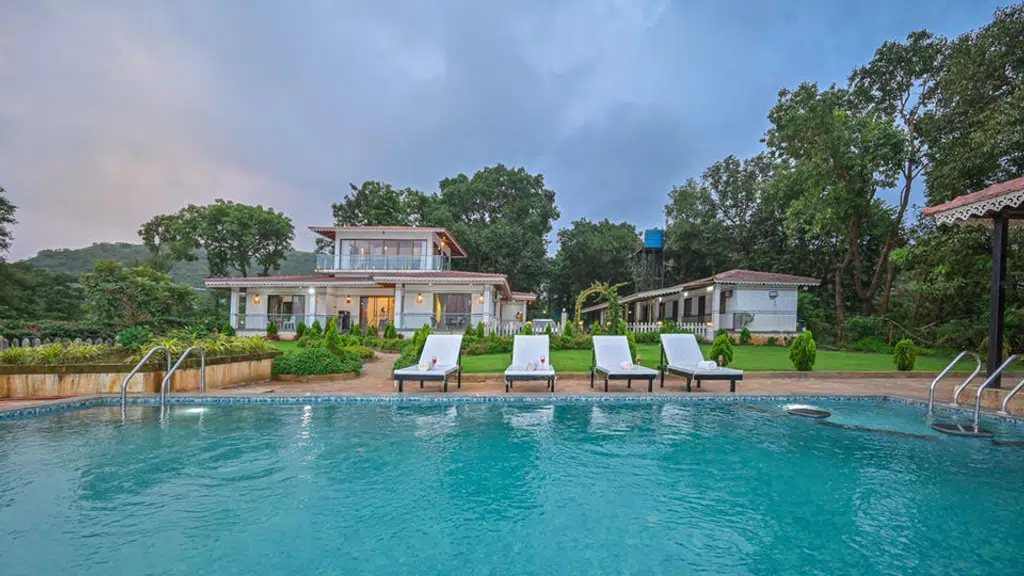 Taraangan Farm A Villa On Rent With Private Pool
