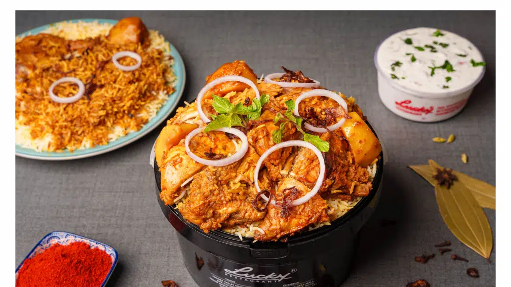 Lucky Restaurant Thane - Best Chicken Biryani in Thane - North Indian and Mughlai Food
