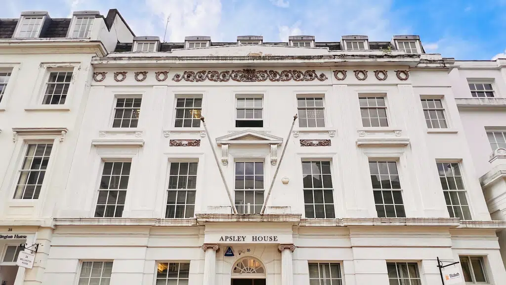 ESL- Elizabeth School of London
