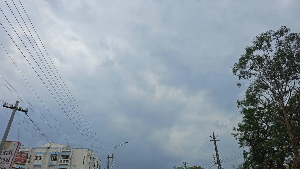 Yash Hospital