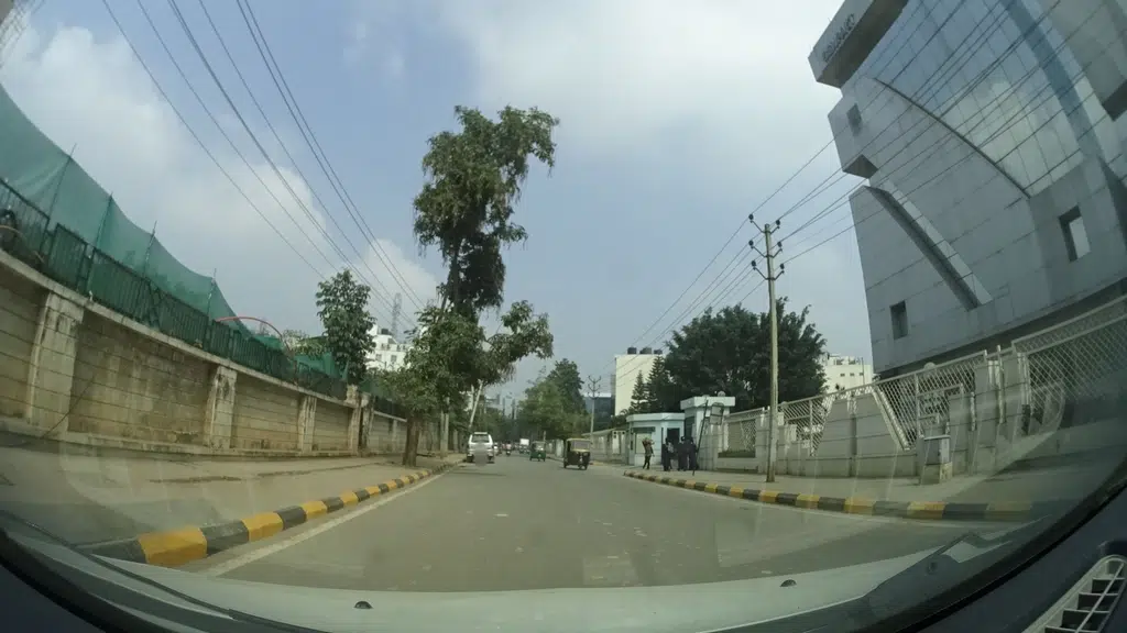 Garden City, Residency Road