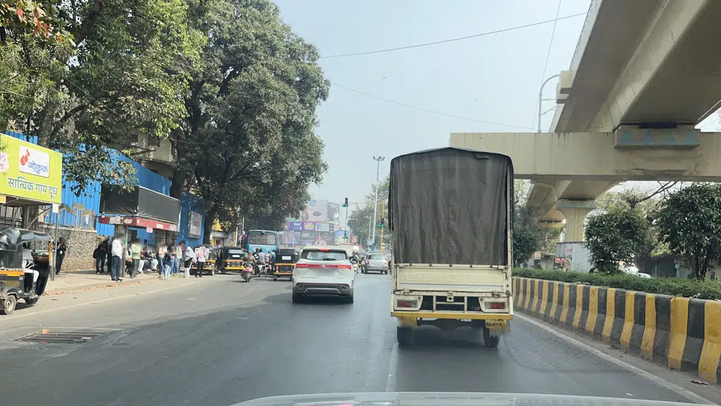 Jollybaba Mobiles Pune second hand mobiles