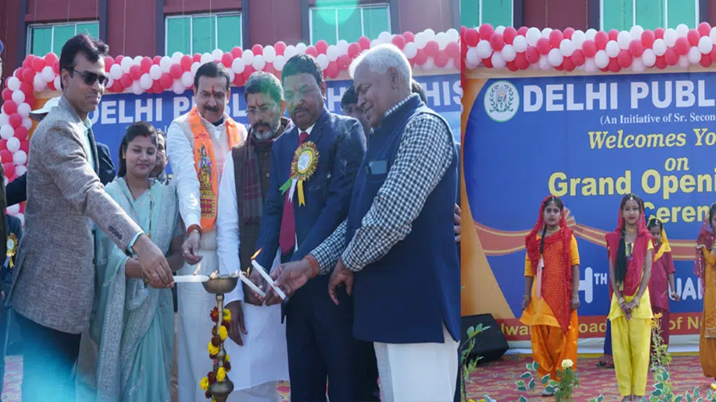 DELHI Public School   HISUA