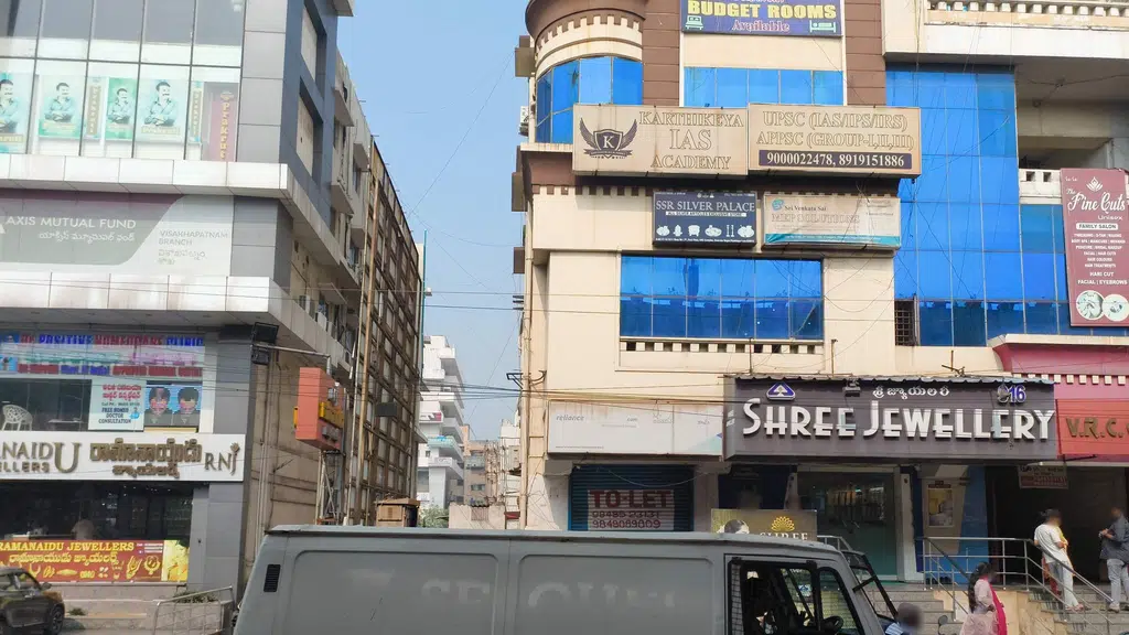 Sri Vardhaman Jewel Palace