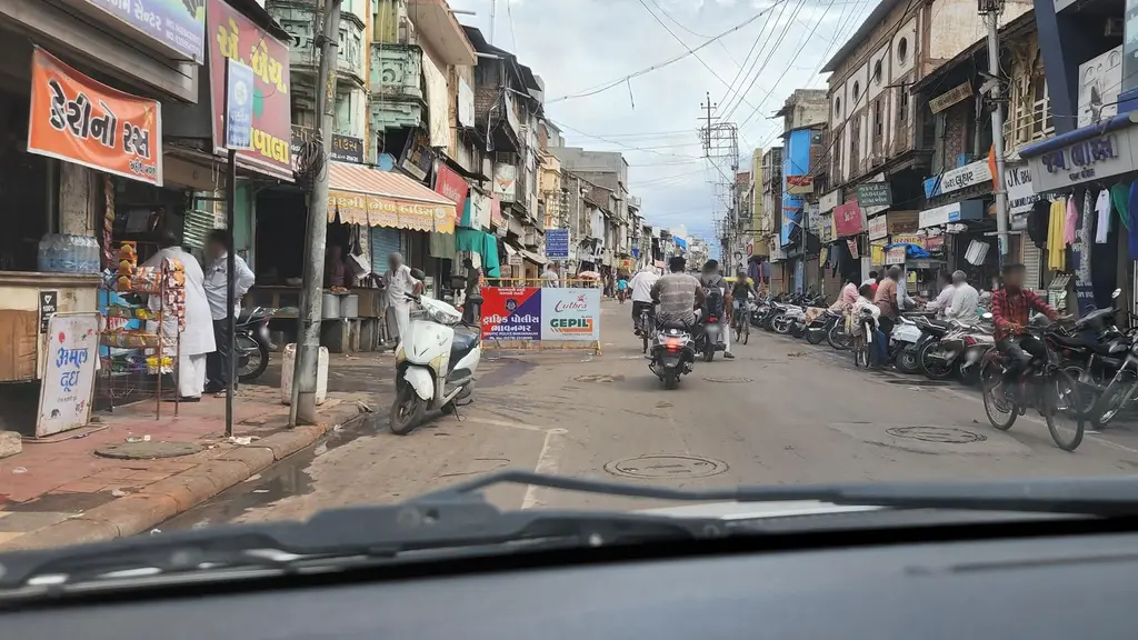 SP Lokhandwala and Sons