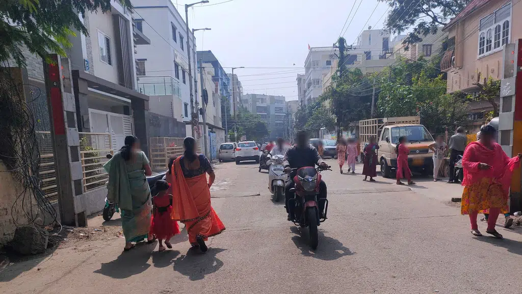 Sri Satya Sai Vastra Sagar