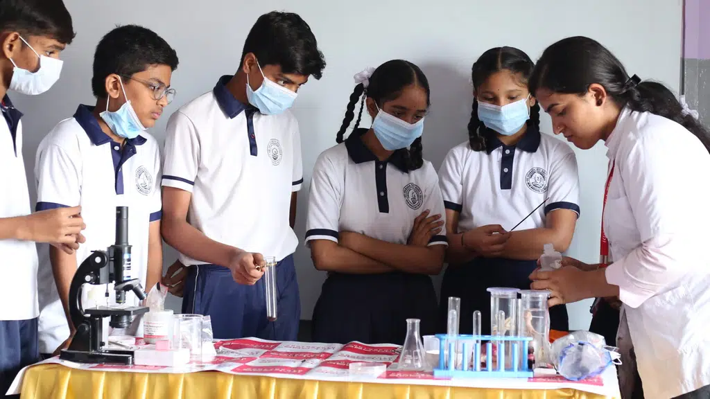 Sri Sharada Devi Sishu Vihar High School