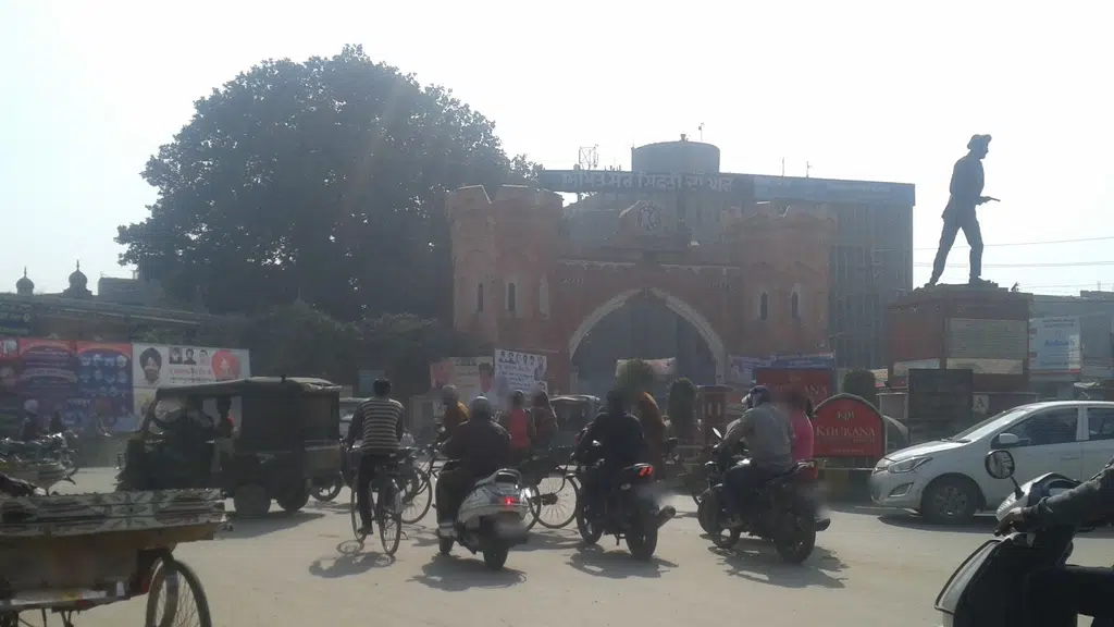 Noor Punjabi Jutti