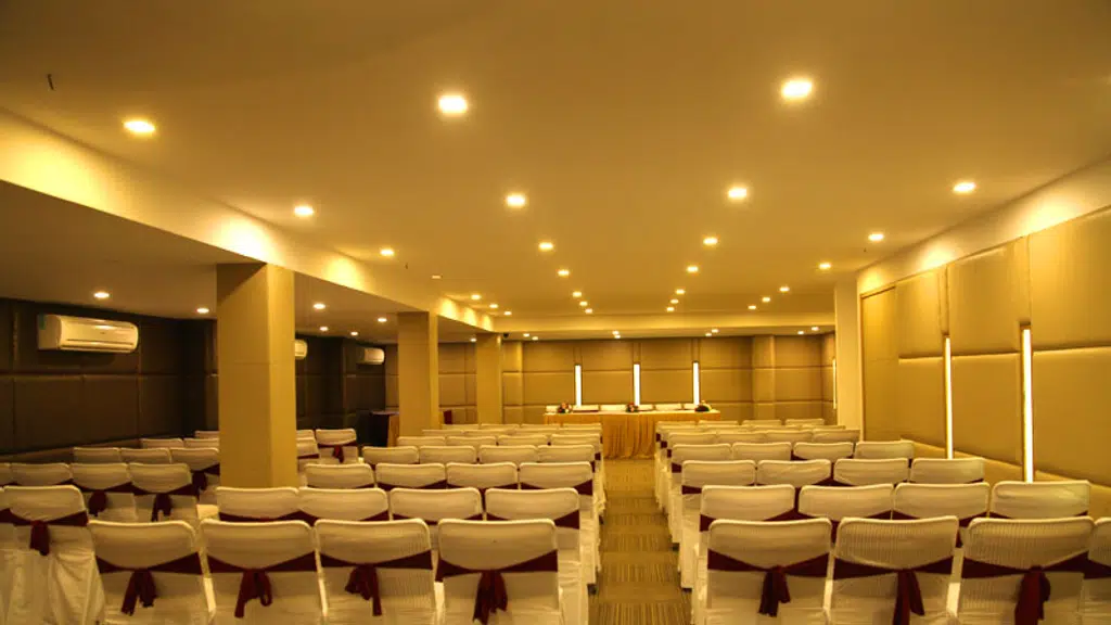 Hotel Grand Horizon
