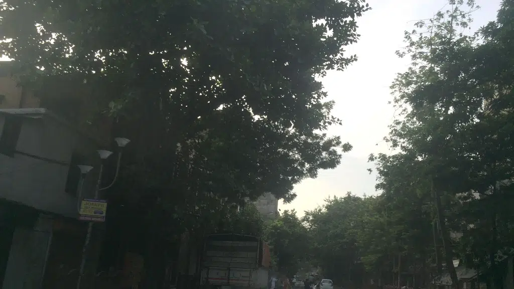 Kolkata Train Station