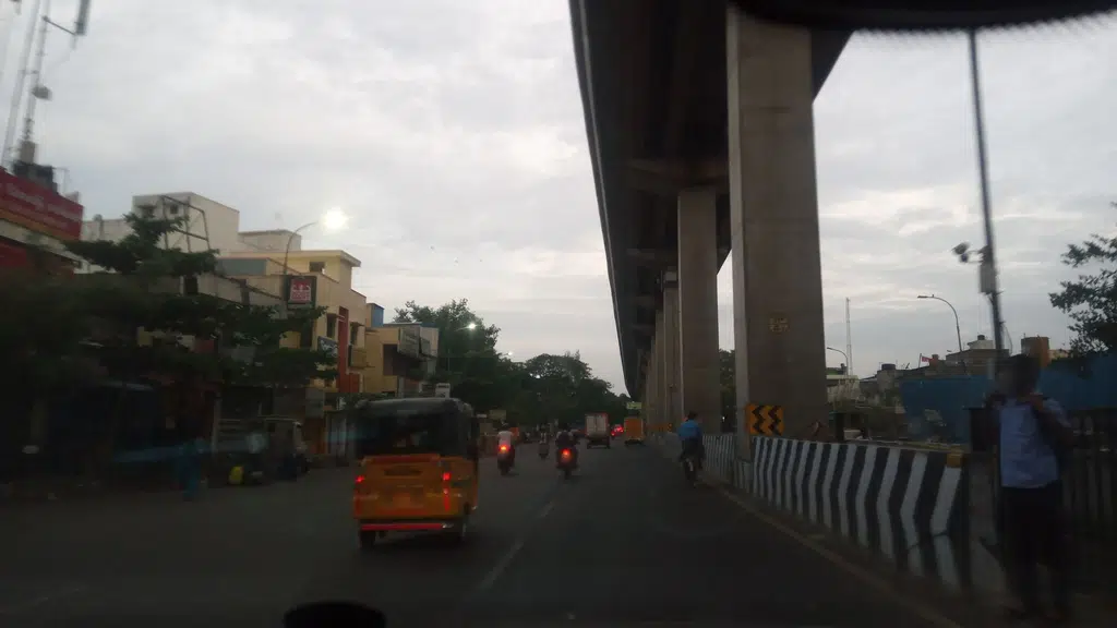 Sri Ronak Tyre