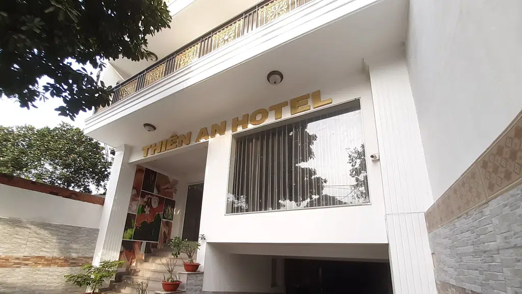 SPOT ON 48887 Hotel Shivam Palace
