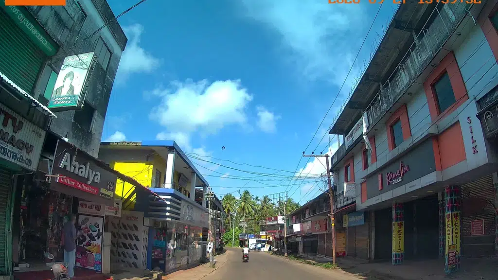 Puzhayoram Riverside Homestay