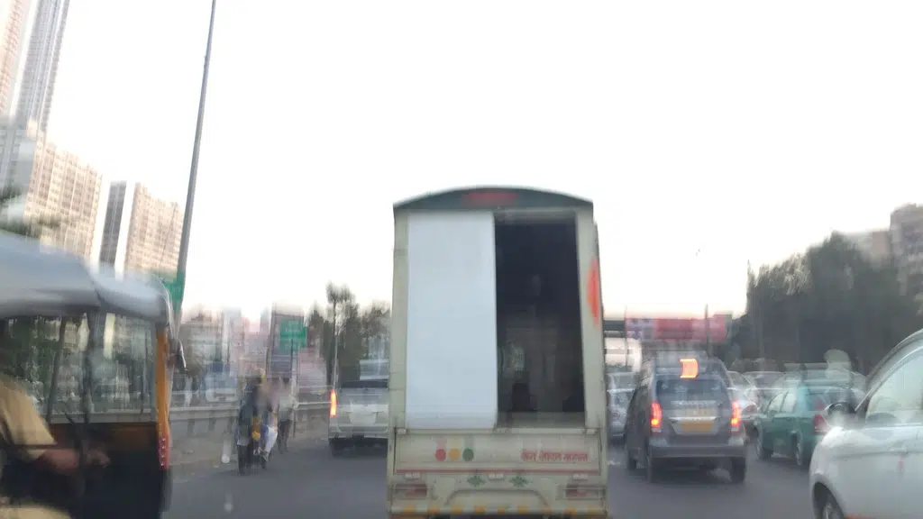 Trisha Mobile Shop