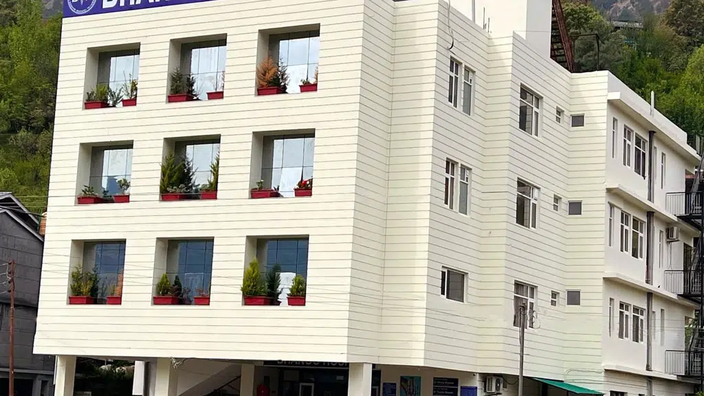 Bhanoo Hospital & Eye Care Centre