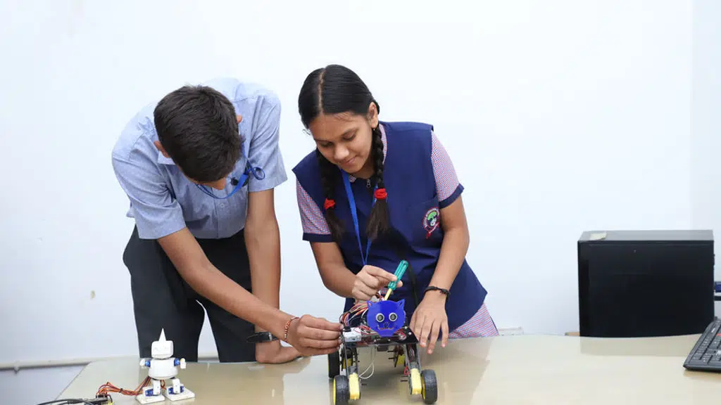 Success International School