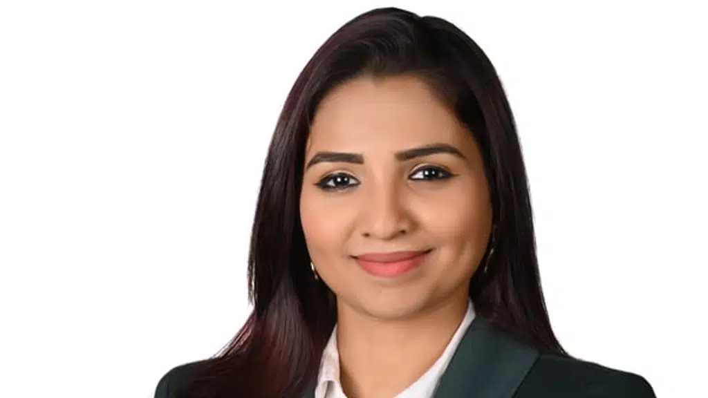 Disha Caroline - Image & Branding Consultant