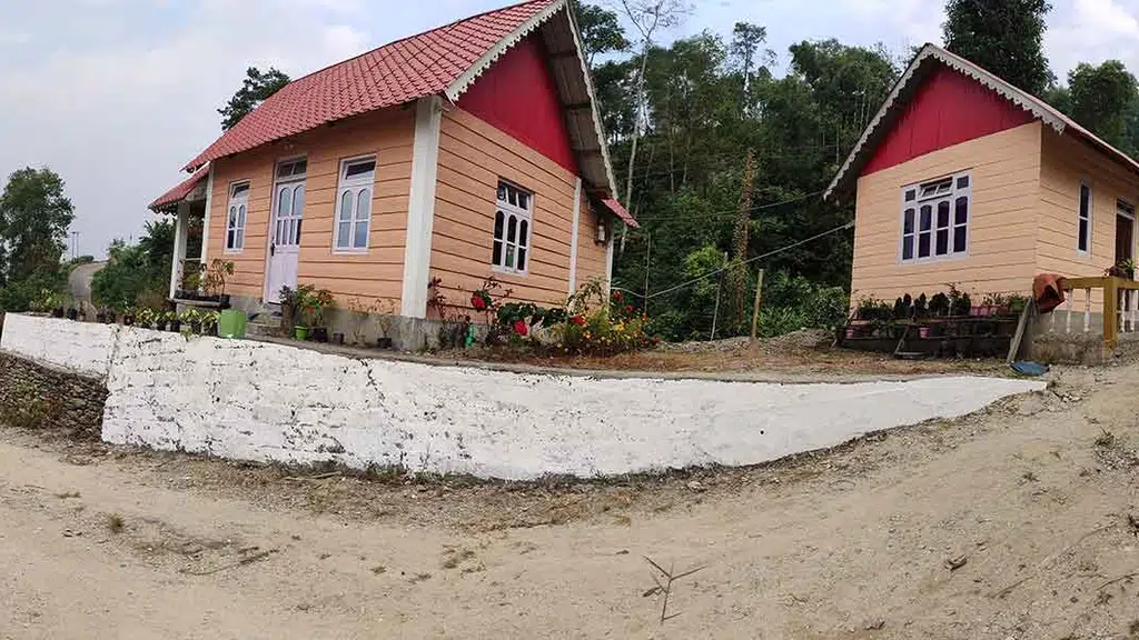 C'tong Homestay & Restaurant