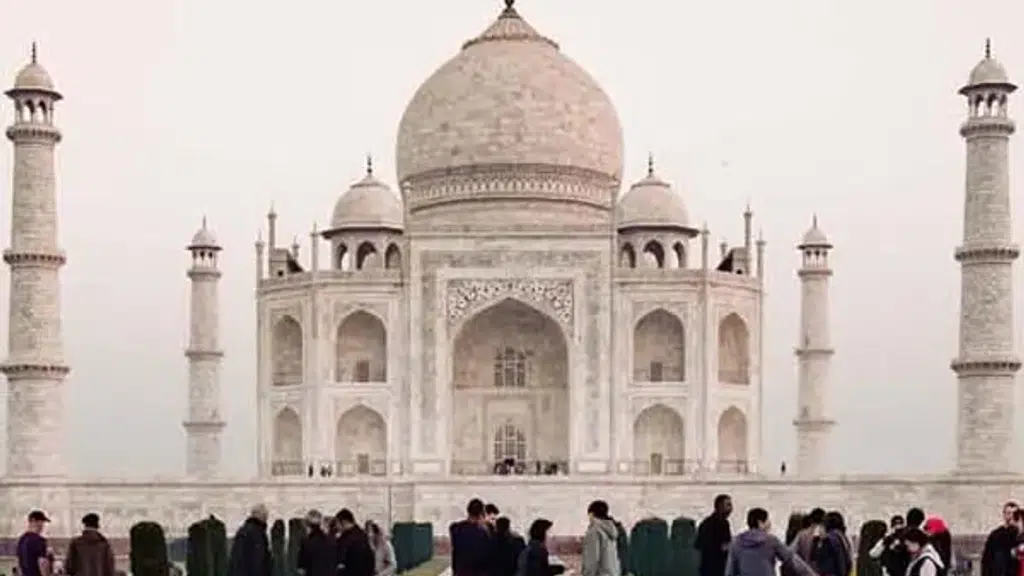 India Bon Voyage - Taj Mahal Tour