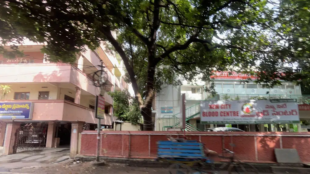 Lifeline Trimurthy Hospital