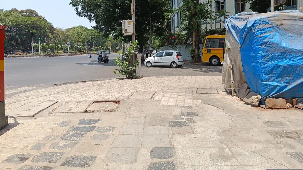 Khadi Gramodyog Emporium