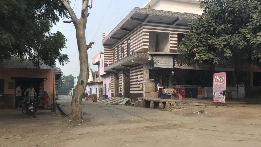 JD Farmhouse Marriage Home