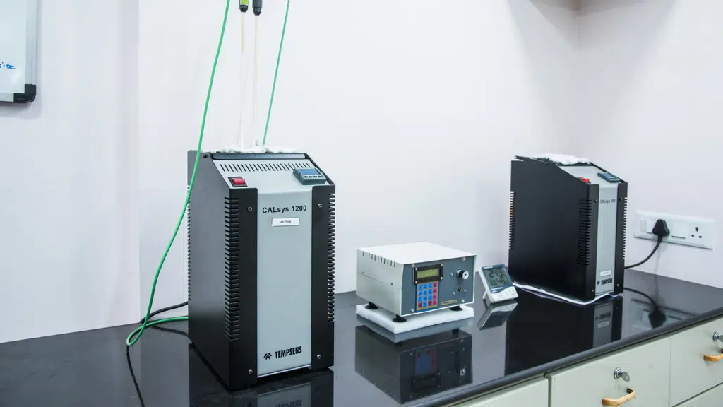 Accutrace Laboratory