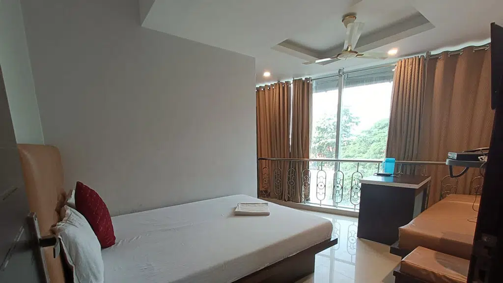 Hotel Divine View