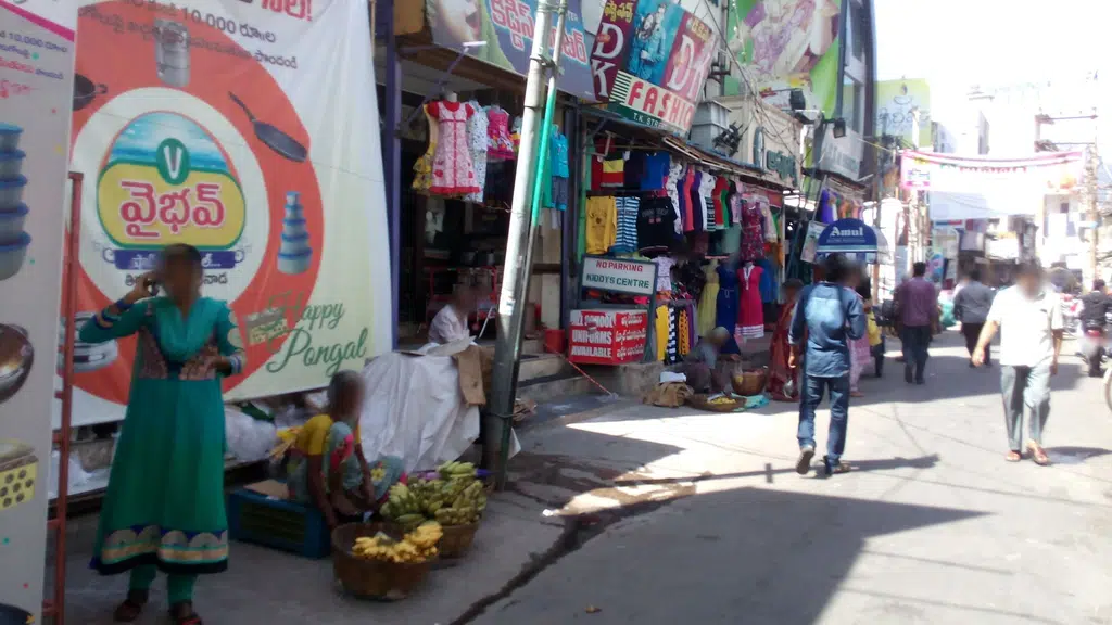 Sai Baba Textiles and Silks