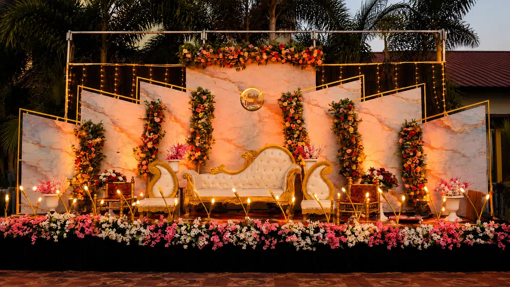 Anmol Lawns - Gore Raswanti