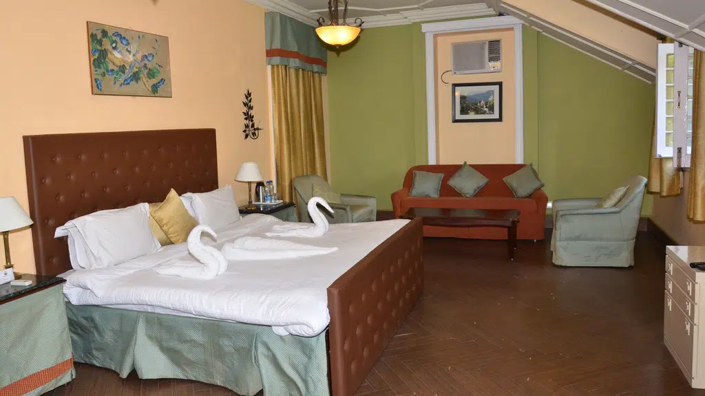 WelcomHeritage Taragarh Palace
