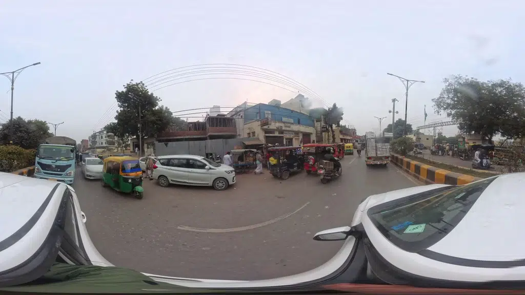 Banaras City E Rickshaw Service Center