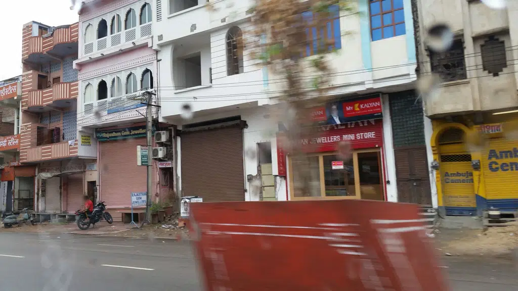 Wahai Guru Pharma Store