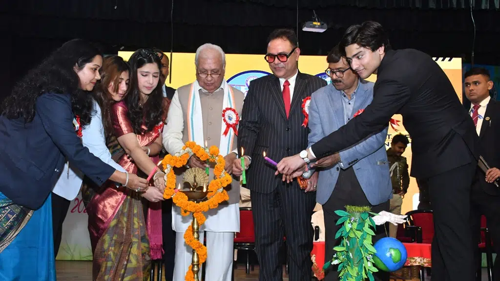 Raza International Girls School, Bailey Road,patna