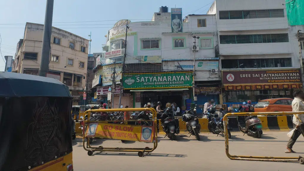 Pasham Building