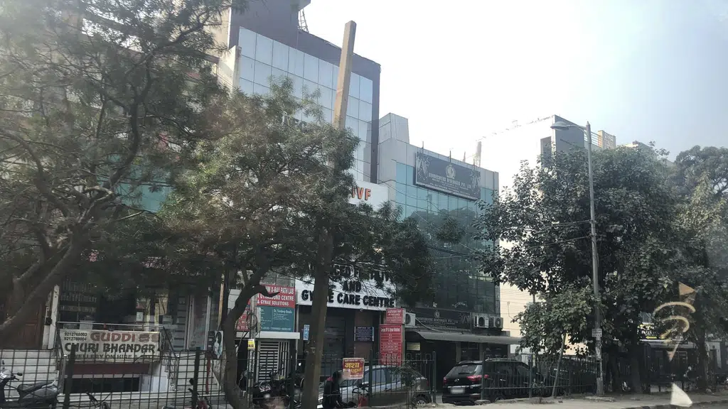 Acharya Manish Ji Ayurveda Center