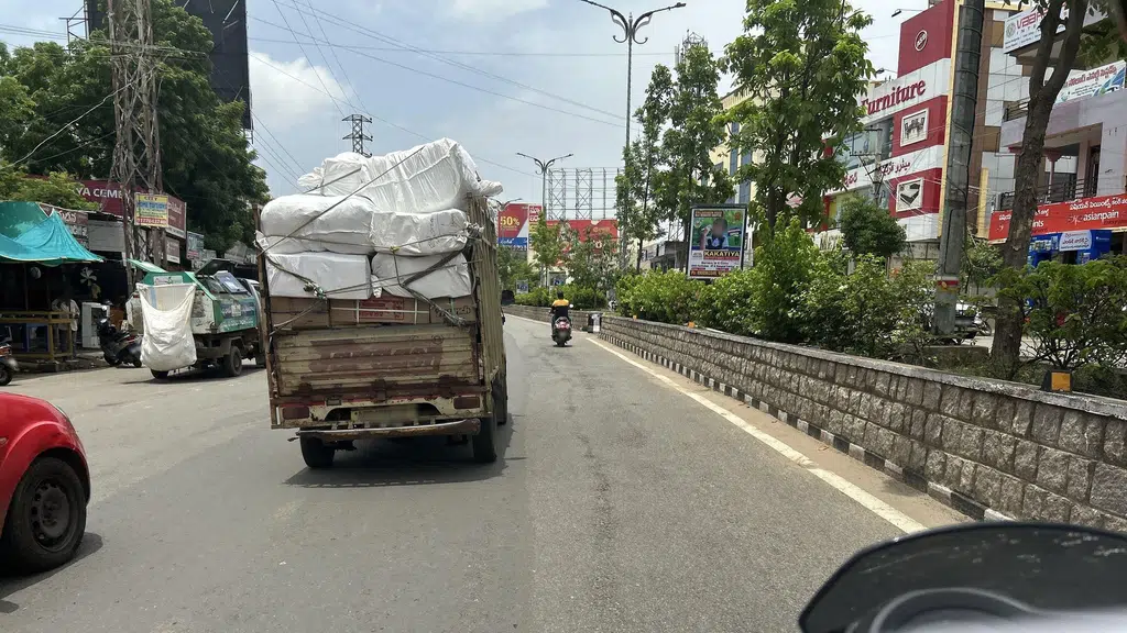 TVS - Sri Laxmi Srinivasa Motors