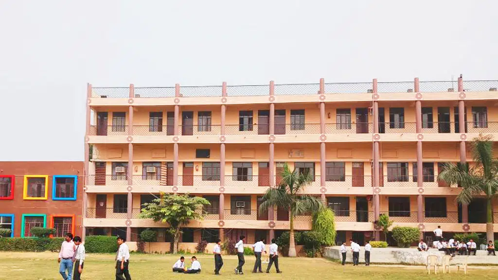 Dr. Virendra Swarup Public School, Govind Nagar, Kanpur